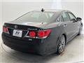 2016 Toyota Crown Hybrid