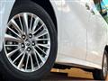 2021 Toyota Alphard Hybrid