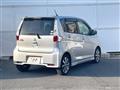 2015 Mitsubishi eK Custom