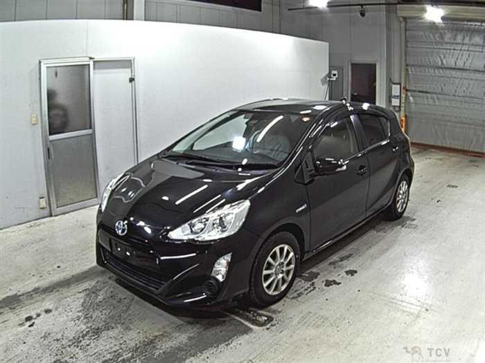 2016 Toyota AQUA
