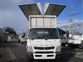 2015 Mitsubishi Canter