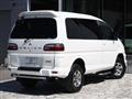 2005 Mitsubishi Delica Spacegear