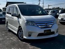 2013 Nissan Serena