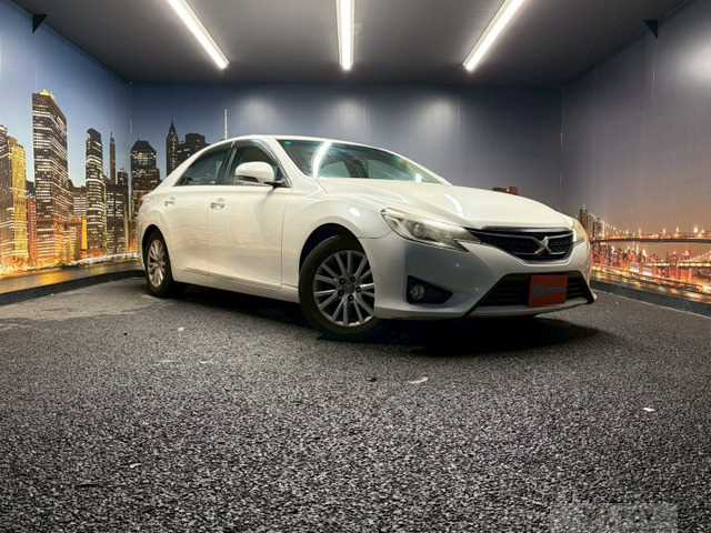 2013 Toyota Mark X