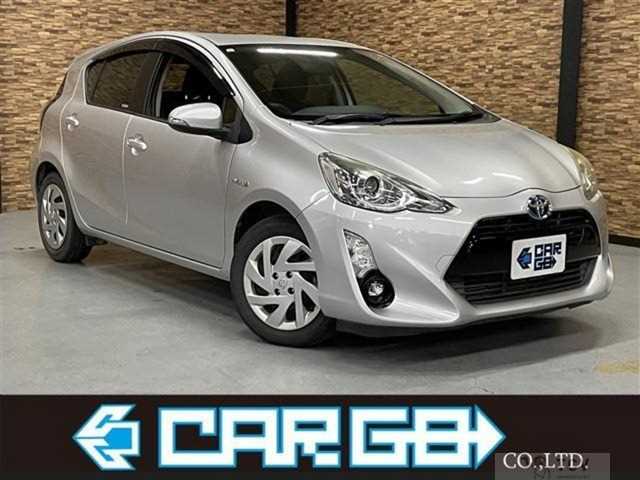2015 Toyota AQUA