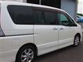2011 Nissan Serena
