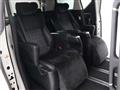 2016 Toyota Alphard G