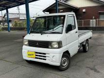 2002 Mitsubishi Minicab Truck