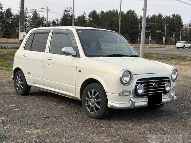 2003 Daihatsu Miragino