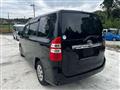 2011 Toyota Noah