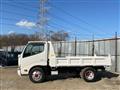 2013 Hino Dutro