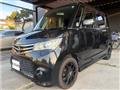2011 Nissan ROOX