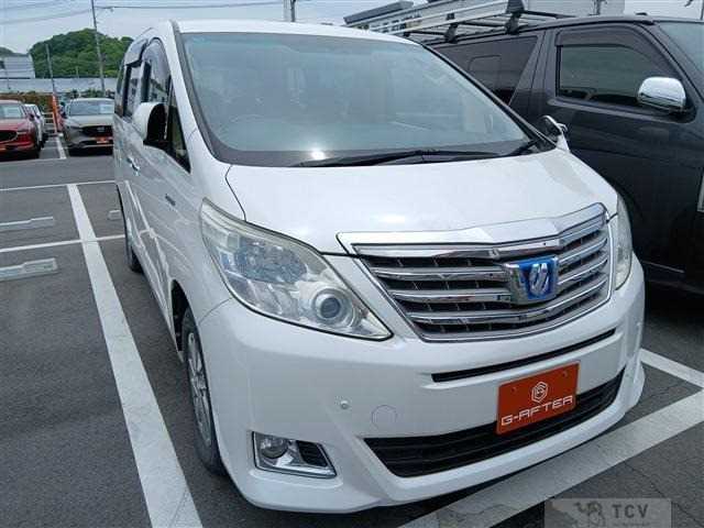 2014 Toyota Alphard Hybrid