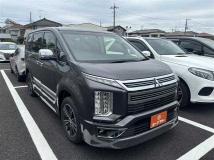 2019 Mitsubishi Delica D5