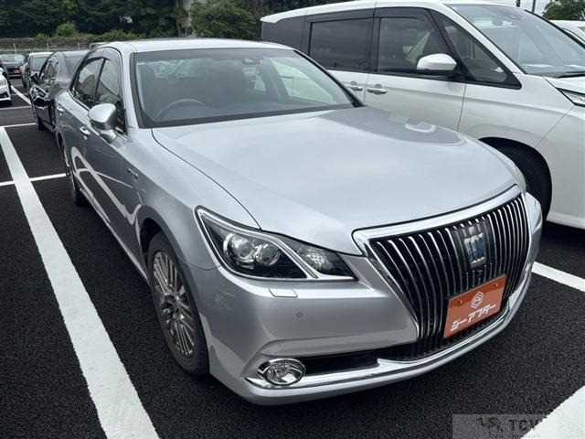 2018 Toyota Crown Majesta