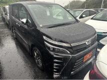 2018 Toyota Voxy
