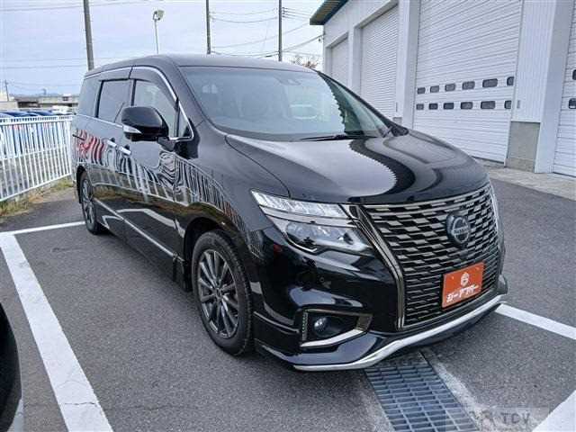 2022 Nissan Elgrand