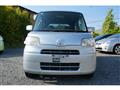 2010 Daihatsu Tanto