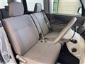 2011 Daihatsu Tanto