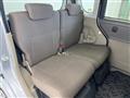 2011 Daihatsu Tanto