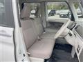 2016 Daihatsu Tanto