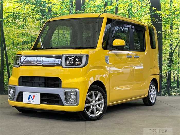 2015 Daihatsu WAKE