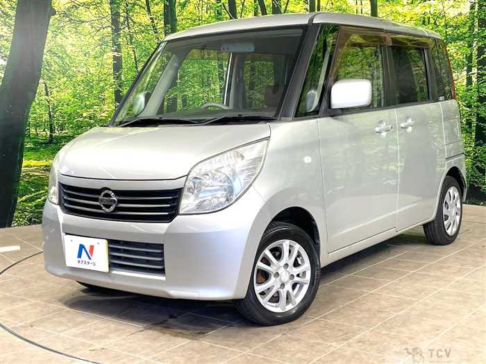 2010 Nissan ROOX