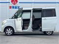 2011 Nissan ROOX