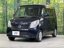 2013 Nissan ROOX