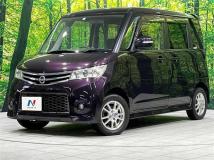 2011 Nissan ROOX