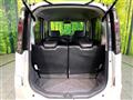 2009 Nissan ROOX