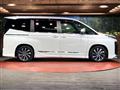 2022 Toyota Voxy