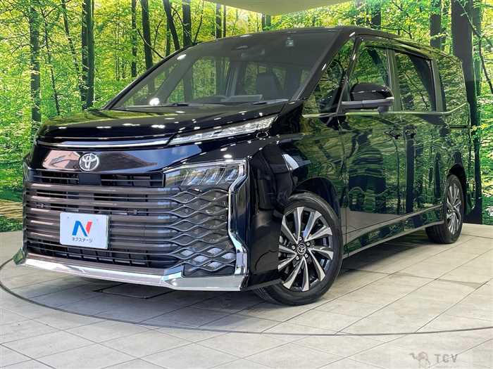 2025 Toyota Voxy