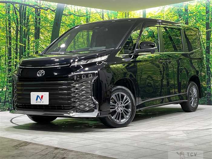 2022 Toyota Voxy