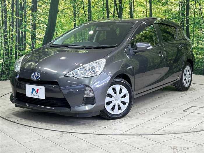 2013 Toyota AQUA