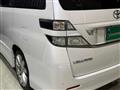 2011 Toyota Vellfire