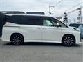 2023 Toyota Noah