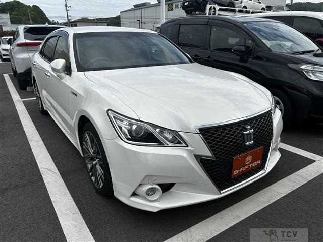 2013 Toyota Crown Athlete Series