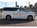 2015 Toyota Vellfire