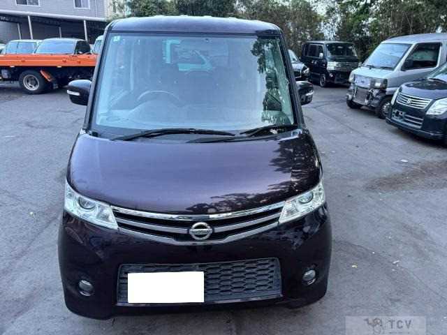 2010 Nissan ROOX