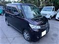 2010 Nissan ROOX