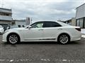 2013 Toyota Crown Athlete Series