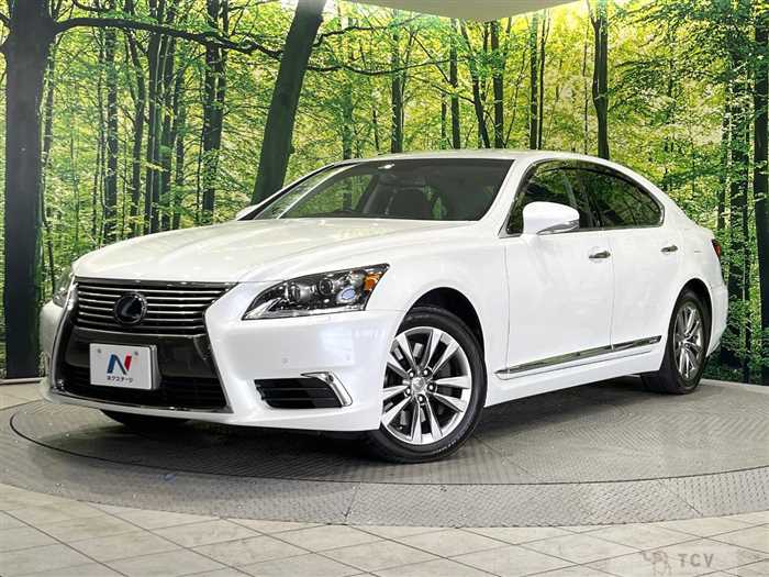 2014 Lexus LS