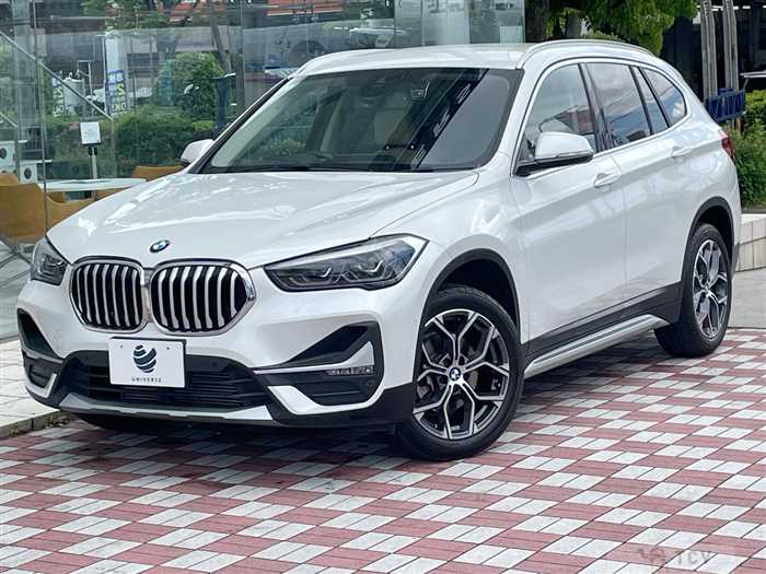2022 BMW X1
