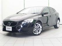 2019 Volvo V40