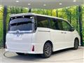 2015 Toyota Voxy