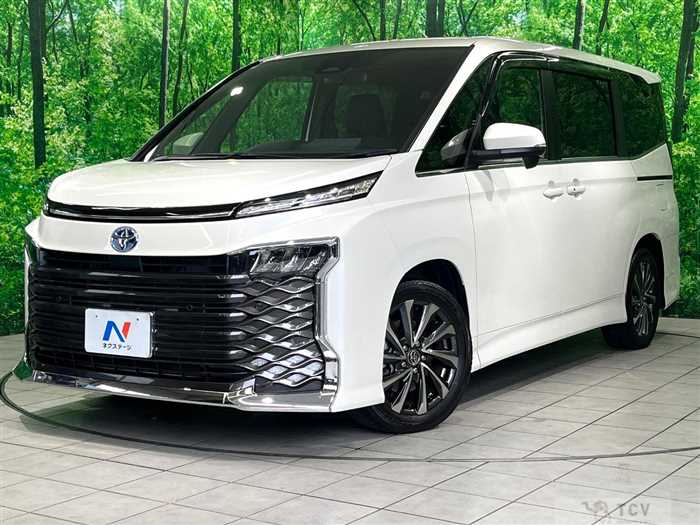 2025 Toyota Voxy