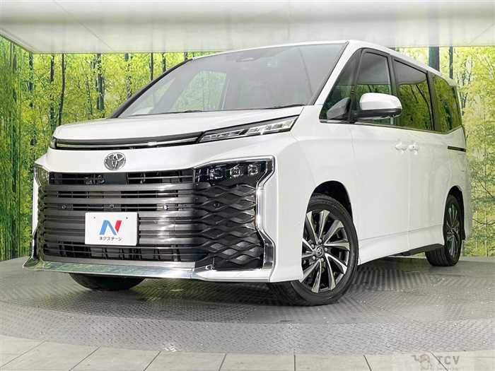 2025 Toyota Voxy
