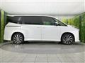 2025 Toyota Voxy