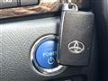 2013 Toyota Alphard Hybrid
